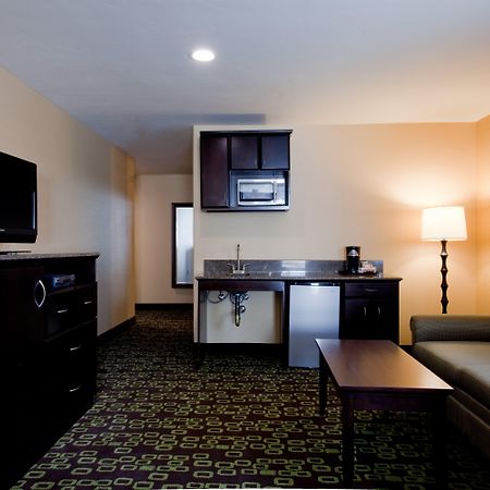 Holiday Inn Express Hotel & Suites Woodland Hills By Ihg Los Ángeles Exterior foto