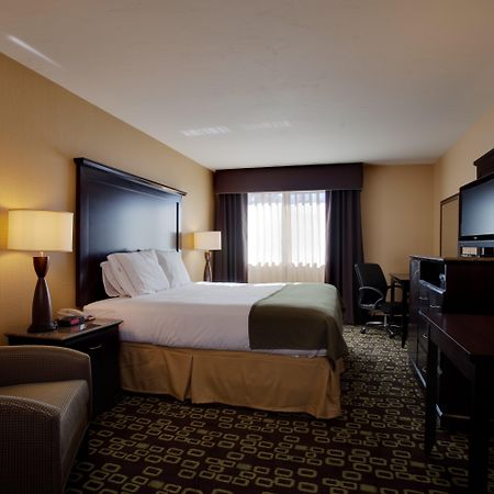 Holiday Inn Express Hotel & Suites Woodland Hills By Ihg Los Ángeles Exterior foto