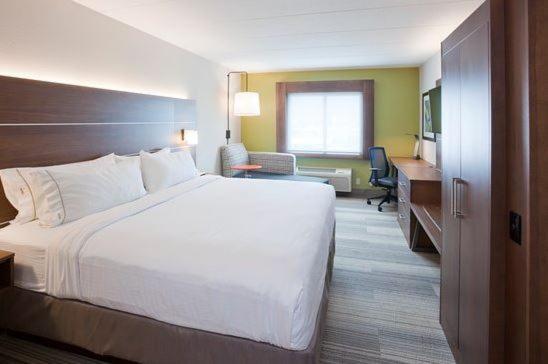 Holiday Inn Express Hotel & Suites Woodland Hills By Ihg Los Ángeles Exterior foto