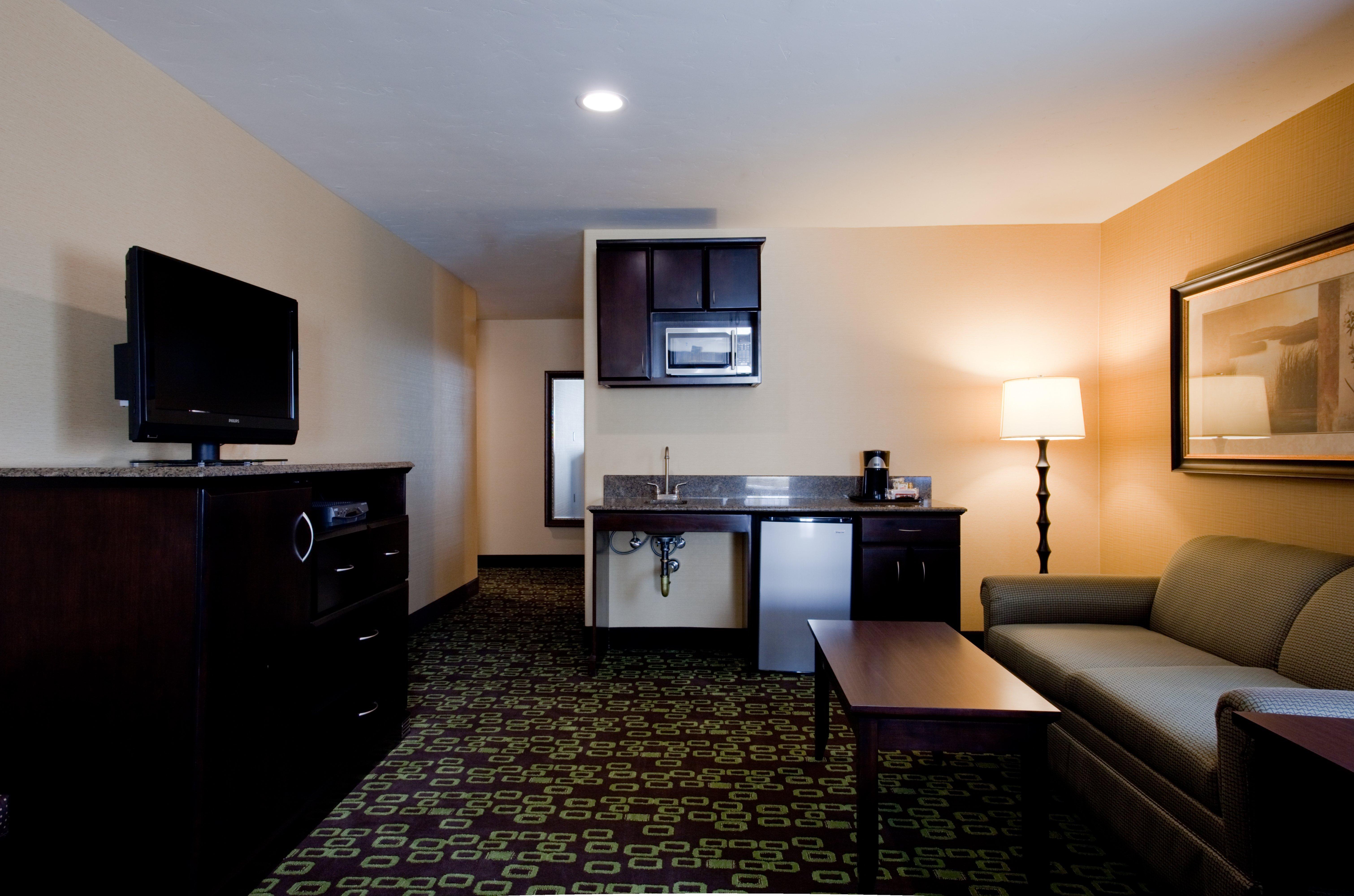 Holiday Inn Express Hotel & Suites Woodland Hills By Ihg Los Ángeles Exterior foto