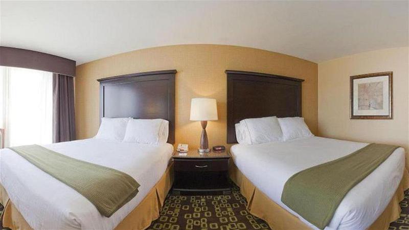 Holiday Inn Express Hotel & Suites Woodland Hills By Ihg Los Ángeles Exterior foto