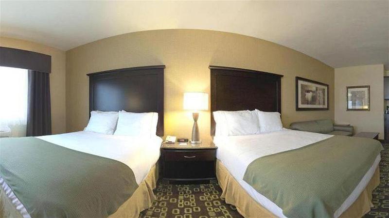 Holiday Inn Express Hotel & Suites Woodland Hills By Ihg Los Ángeles Exterior foto