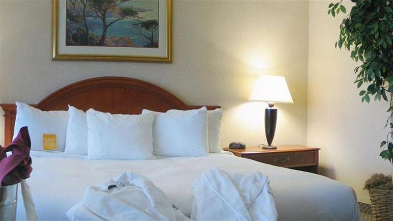 Holiday Inn Express Hotel & Suites Woodland Hills By Ihg Los Ángeles Exterior foto
